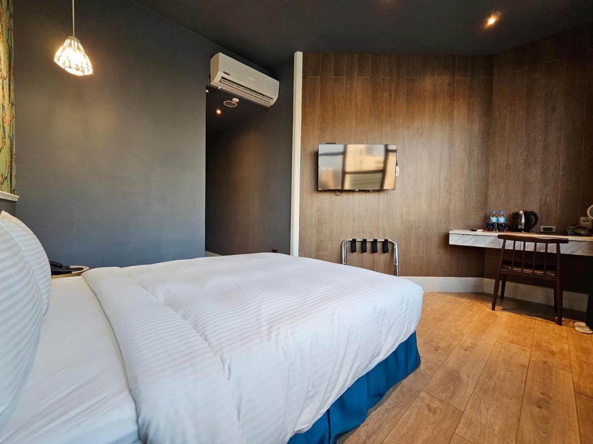 Modern Inn Ταϊχούνγκ Εξωτερικό φωτογραφία